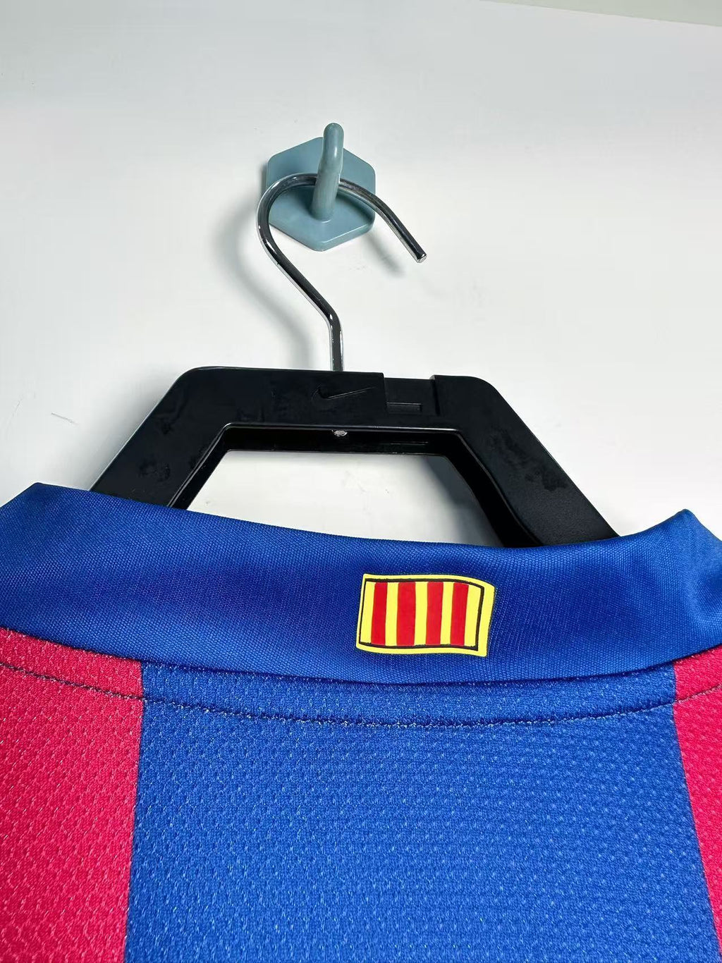 Retro Barcelona Home Jersey 2007/08