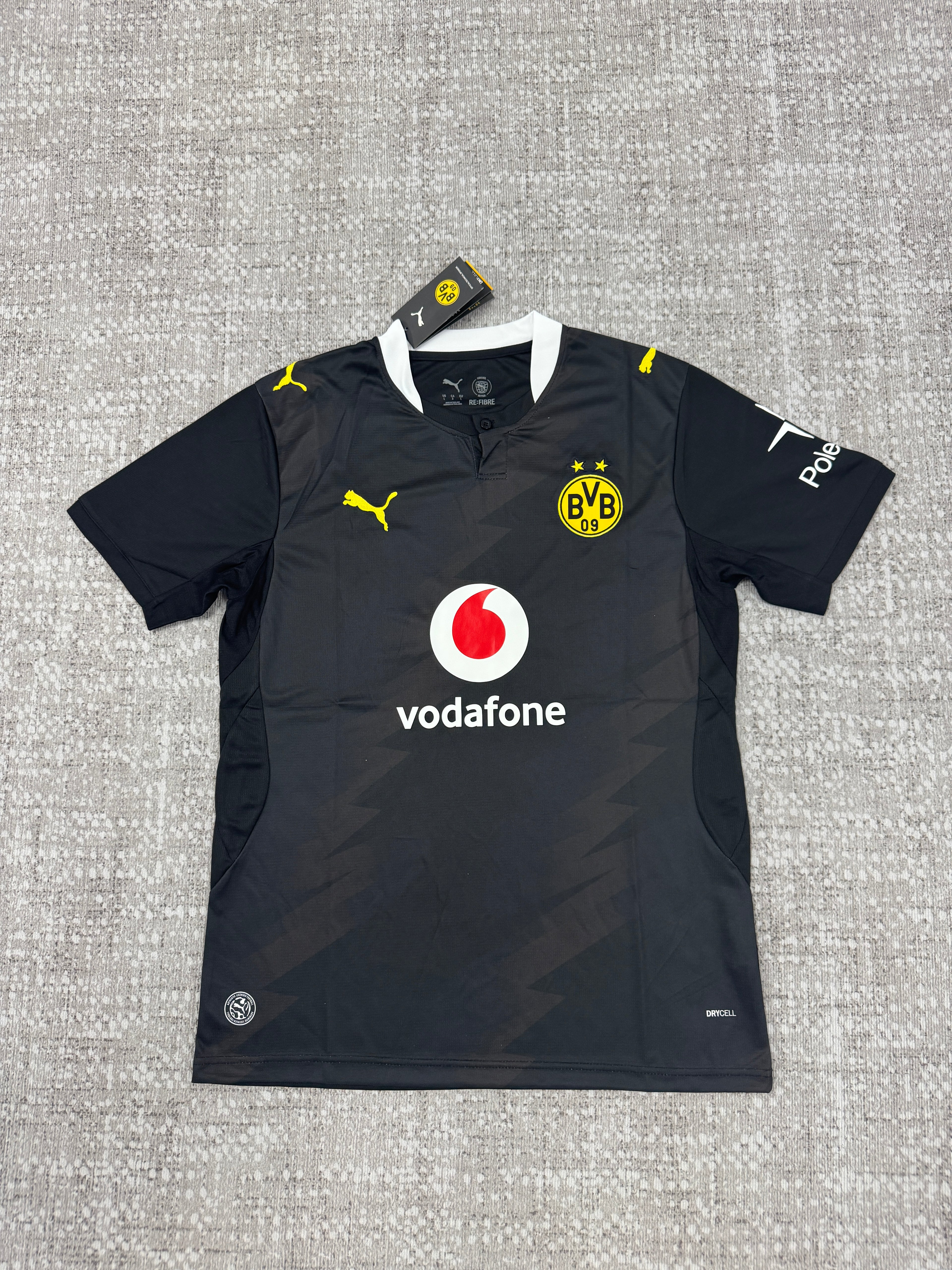 Borussia Dortmund 26-27 Away Kit