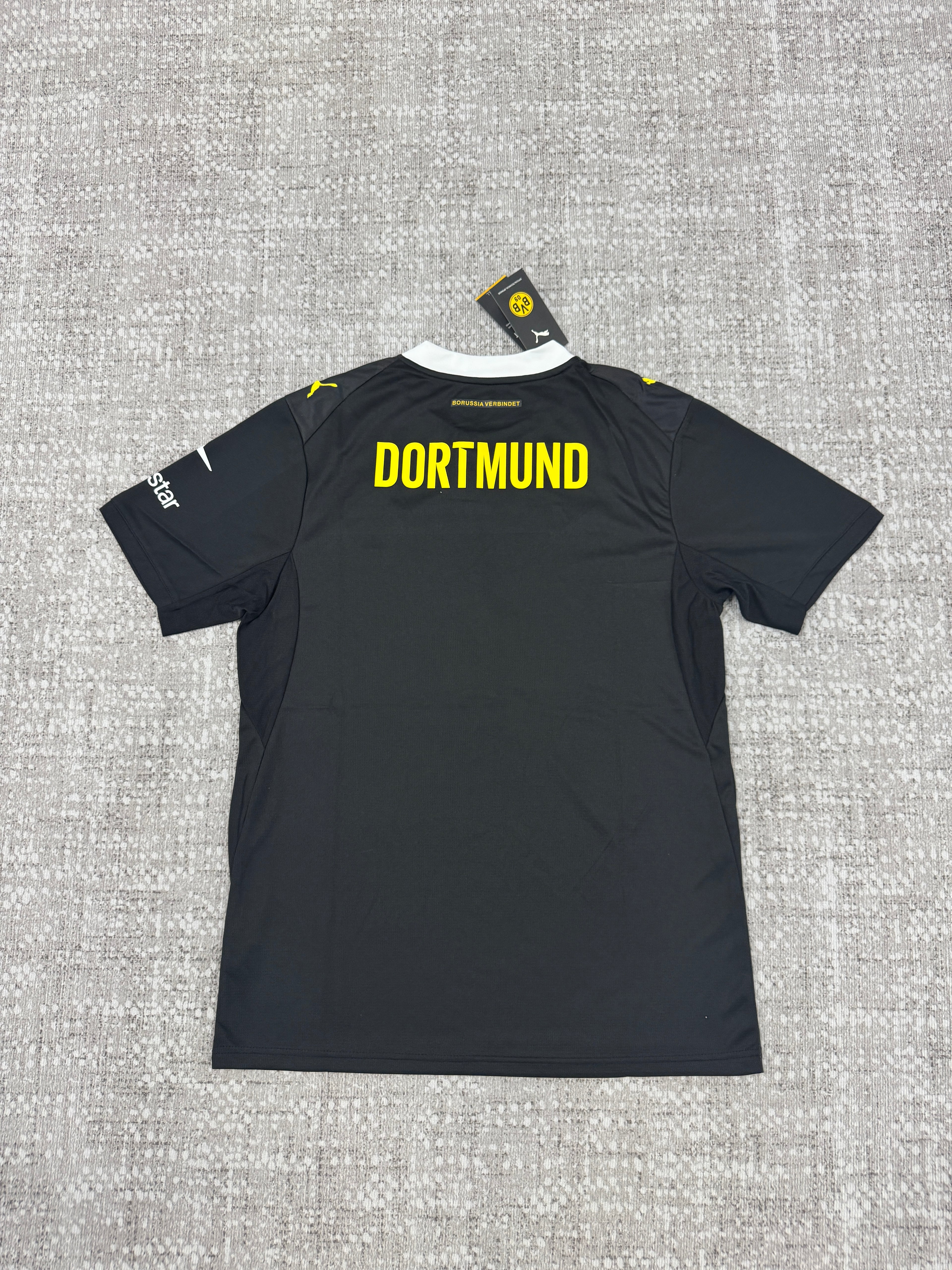 Borussia Dortmund 26-27 Away Kit